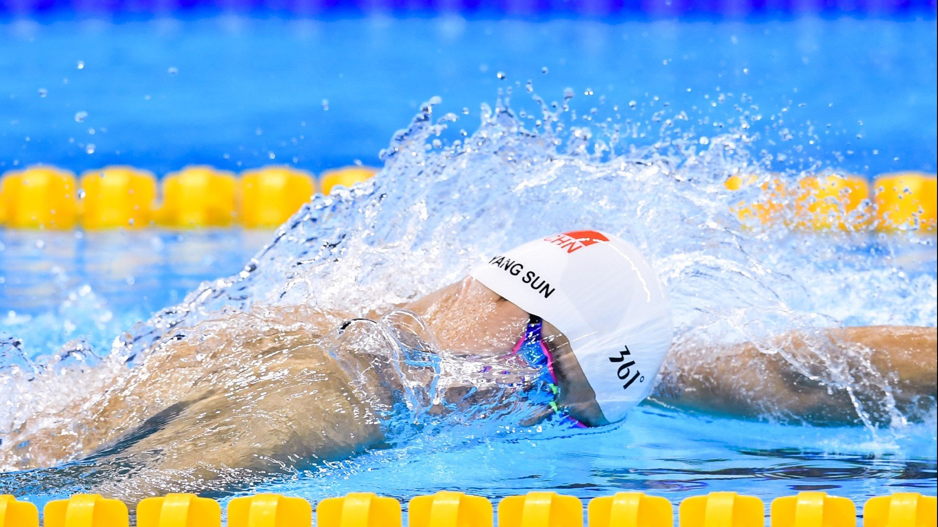 从失败中汲取力量中国男篮重新出发，中国男篮重大决定